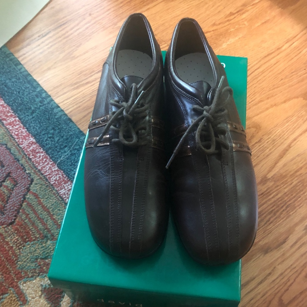 Brown David Tate Leather Shoes